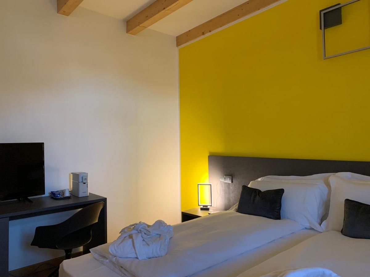 Guest House Le Cassandre Sondrio Ngoại thất bức ảnh